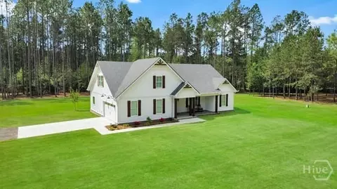 95 Cameron Oaks Dr, Guyton, GA 31312