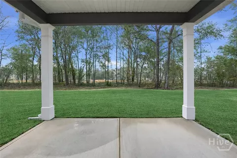 Exterior - 102 Concord Dr, Guyton, GA 31312 photo 3 of 9