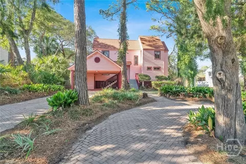 223 Catalina Dr, Tybee Island, GA 31328
