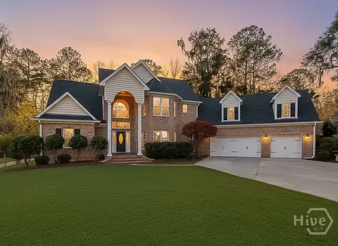 294 Kingston Cir, Richmond Hill, GA 31324