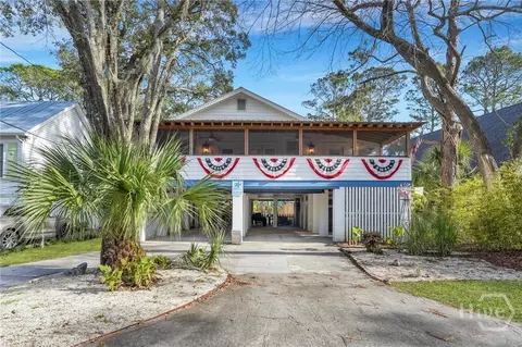 16 6th Ave, Tybee Island, GA 31328