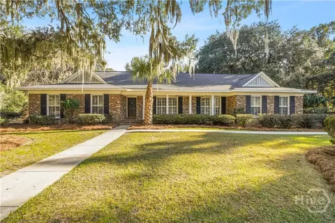 102 Herb River Dr, Savannah, GA 31406