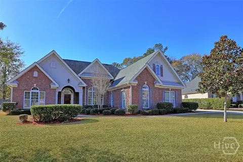 6 Mainhouse Ln, Savannah, GA 31419