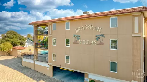 3 15th St #208, Tybee Island, GA 31328