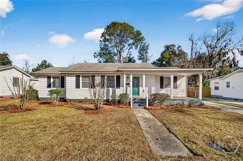 10 N Parkwood Dr, Savannah, GA 31404