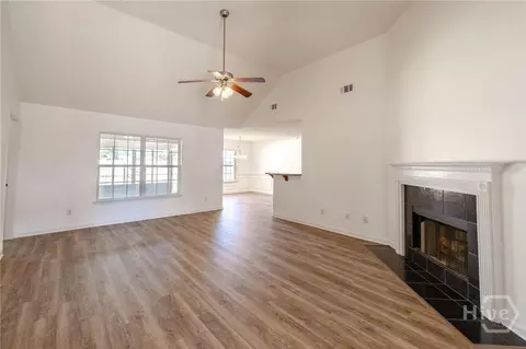 Living - 104 Terraza Ln, Savannah, GA 31405 photo 1 of 3