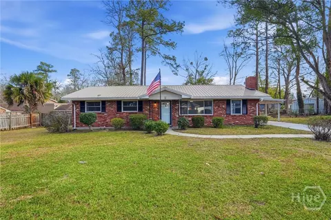 2 Morgan Dr, Port Wentworth, GA 31407