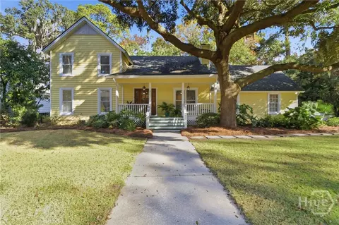 2 Landon Ln, Savannah, GA 31410