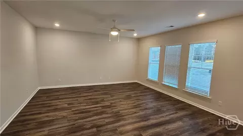 109 Classic Dr, Pooler, GA 31322 photo 2
