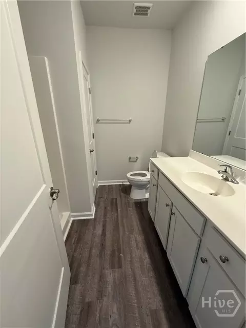 Bath - 116 Founders Dr, Rincon, GA 31326 photo 1 of 2