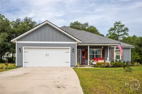 112 Eva Dr, Saint Marys, GA 31558