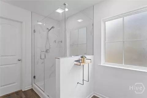 Bath - 109 E Long St, Rincon, GA 31326 photo 1 of 3