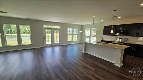 139 Classic Dr, Pooler, GA 31322 photo 5