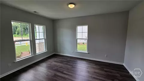 139 Classic Dr, Pooler, GA 31322 photo 3
