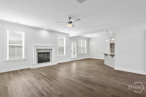 Living - 142 Watson Mill Rd, Guyton, GA 31312 photo 2 of 5