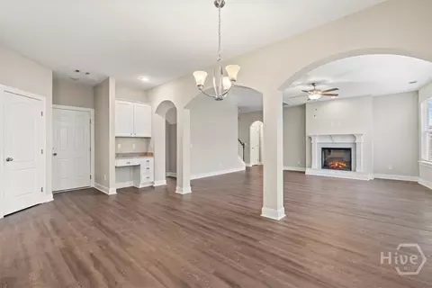 Living - 4 Cottonfield Dr, Guyton, GA 31312 photo 7 of 9