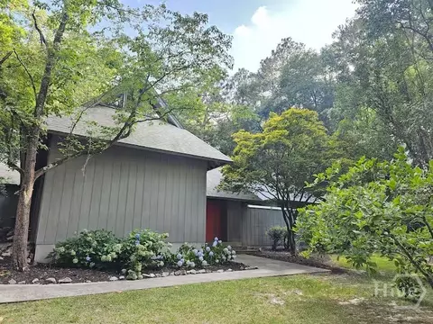 211 Wendwood Dr, Statesboro, GA 30458