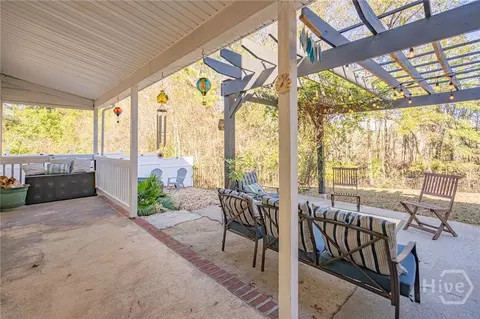 Exterior - 235 Hawk Hammock Dr, Springfield, GA 31329 photo 4 of 8