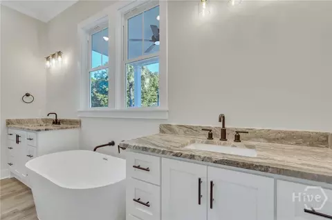 Bath - 77 Yellow Bluff Dr, Midway, GA 31320 photo 3 of 6