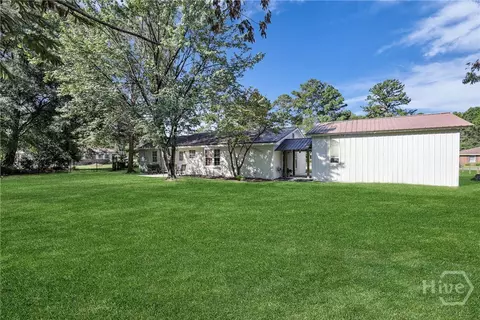 Exterior - 313 Hickory St, Springfield, GA 31329 photo 4 of 7