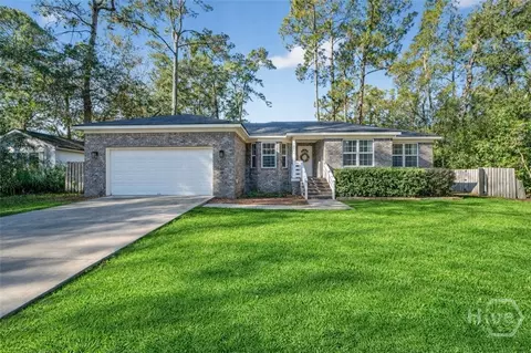 1005 Charlene St, Savannah, GA 31410