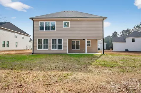 Exterior - 5 Oakmont Dr, Guyton, GA 31312 photo 6 of 7