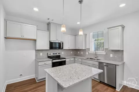 Kitchen - 5 Oakmont Dr, Guyton, GA 31312 photo 2 of 5