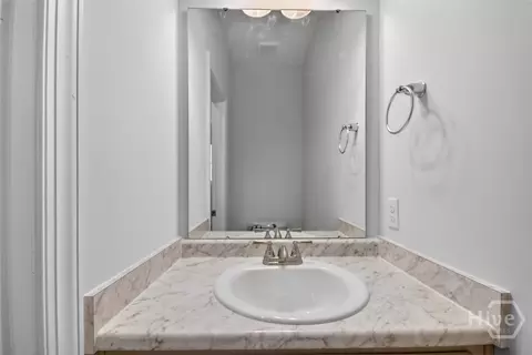 Bath - 5 Oakmont Dr, Guyton, GA 31312 photo 1 of 4