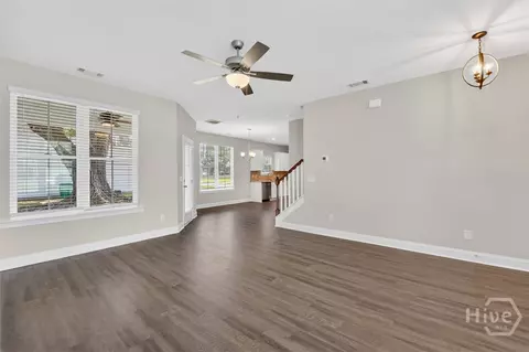 Living - 4 St Anne Ct, Guyton, GA 31312 photo 4 of 5