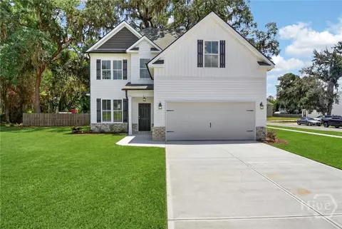 Exterior - 4 St Anne Ct, Guyton, GA 31312 photo 2 of 4