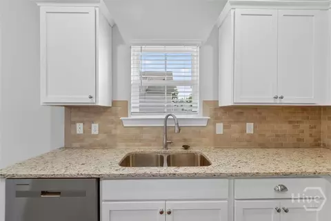 Kitchen - 4 St Anne Ct, Guyton, GA 31312 photo 3 of 3