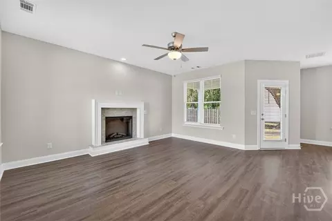 Living - 4 St Anne Ct, Guyton, GA 31312 photo 1 of 5