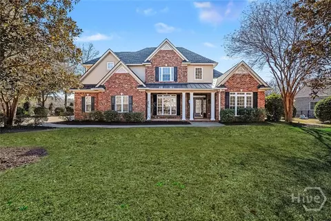 236 Chastain Cir, Richmond Hill, GA 31324