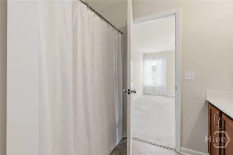 Entry Way - 19 Timber Crest Ct, Savannah, GA 31407 photo 2 of 2