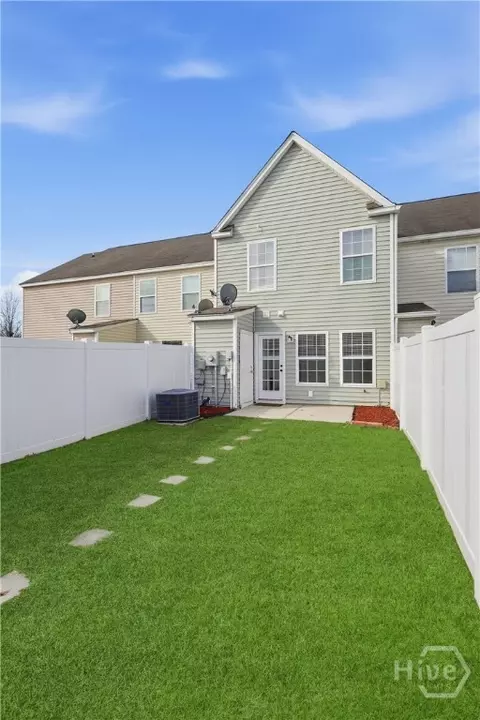 Exterior - 19 Timber Crest Ct, Savannah, GA 31407 photo 3 of 7