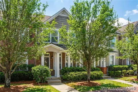 31 Moonlight Trl, Port Wentworth, GA 31407