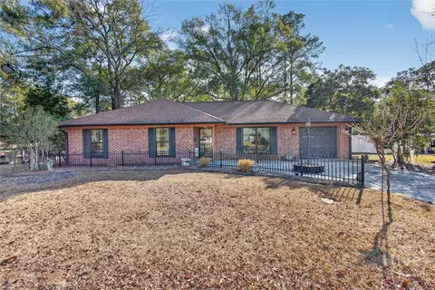 131 Deerwood Ct, Rincon, GA 31326