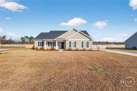 123 Enclave Ct, Statesboro, GA 30458