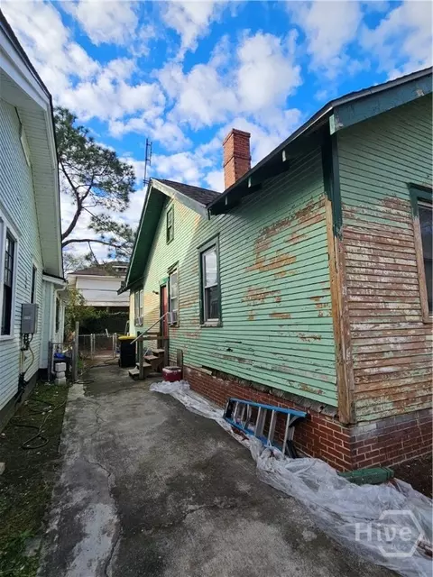 645 E 40th St, Savannah, GA 31401 photo 3