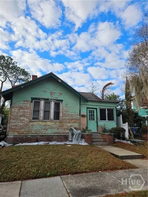645 E 40th St, Savannah, GA 31401 photo 2