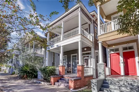 310 E Henry St, Savannah, GA 31401