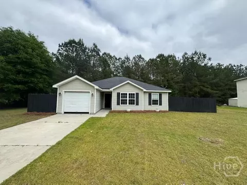 126 Knotty Pine Cir, Springfield, GA 31329