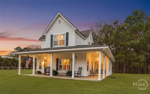 615 Meinhard Rd, Port Wentworth, GA 31407