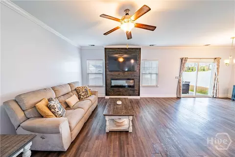 Living - 105 Williams Dr, Rincon, GA 31326 photo 2 of 2