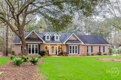 140 Cypress Dr, Rincon, GA 31326