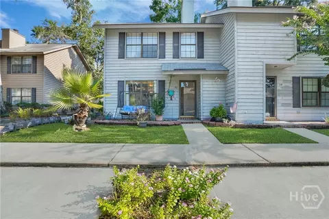 57 Hidden Lake Ct, Savannah, GA 31419