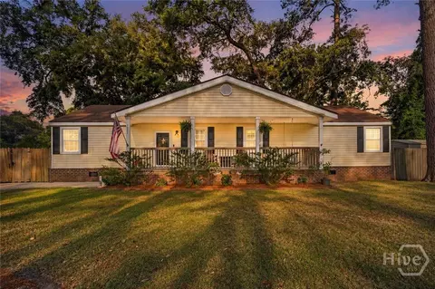 1001 Debbie St, Savannah, GA 31410