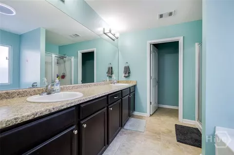 Bath - 112 Bridgewood Dr, Springfield, GA 31329 photo 1 of 3