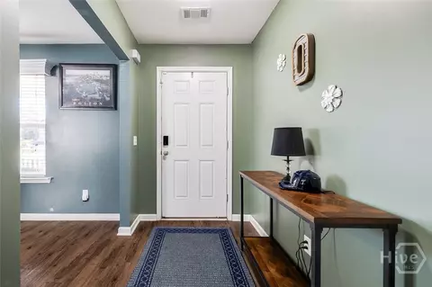 Entry Way - 112 Bridgewood Dr, Springfield, GA 31329 photo 1 of 4