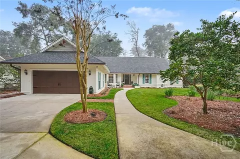1 Cavan Ln, Savannah, GA 31411
